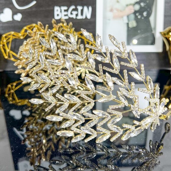 Wedding crystal hair vine, Crystal bridal gold headband, Goddess halo crown